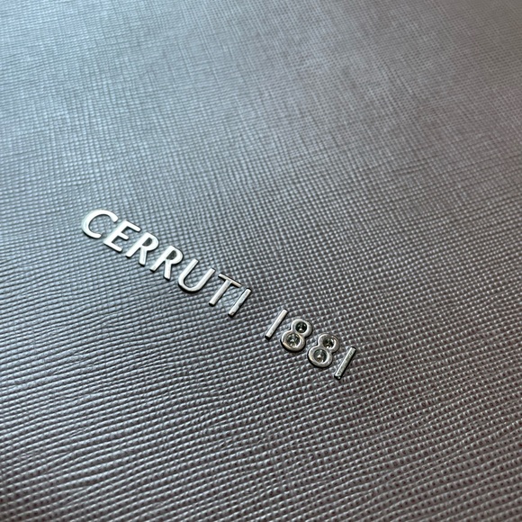 Luxurious Satchel Cerruti 1881 bag. Never used. Mint condition - Picture 3 of 13